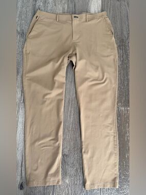 Men's Public Rec Stretch Performance Pants in Tan Logo 38X31